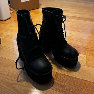Unif Platform Boots